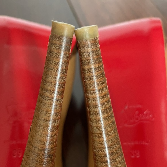 Christian loubutin open toe pumps 4” heel 39 - Picture 5 of 10